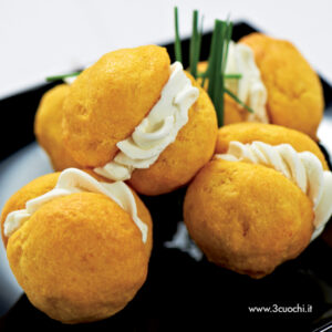 zafferano-3cuochi-Baci-di-dama-allo-zafferano-con-formaggio-cremoso.jpg